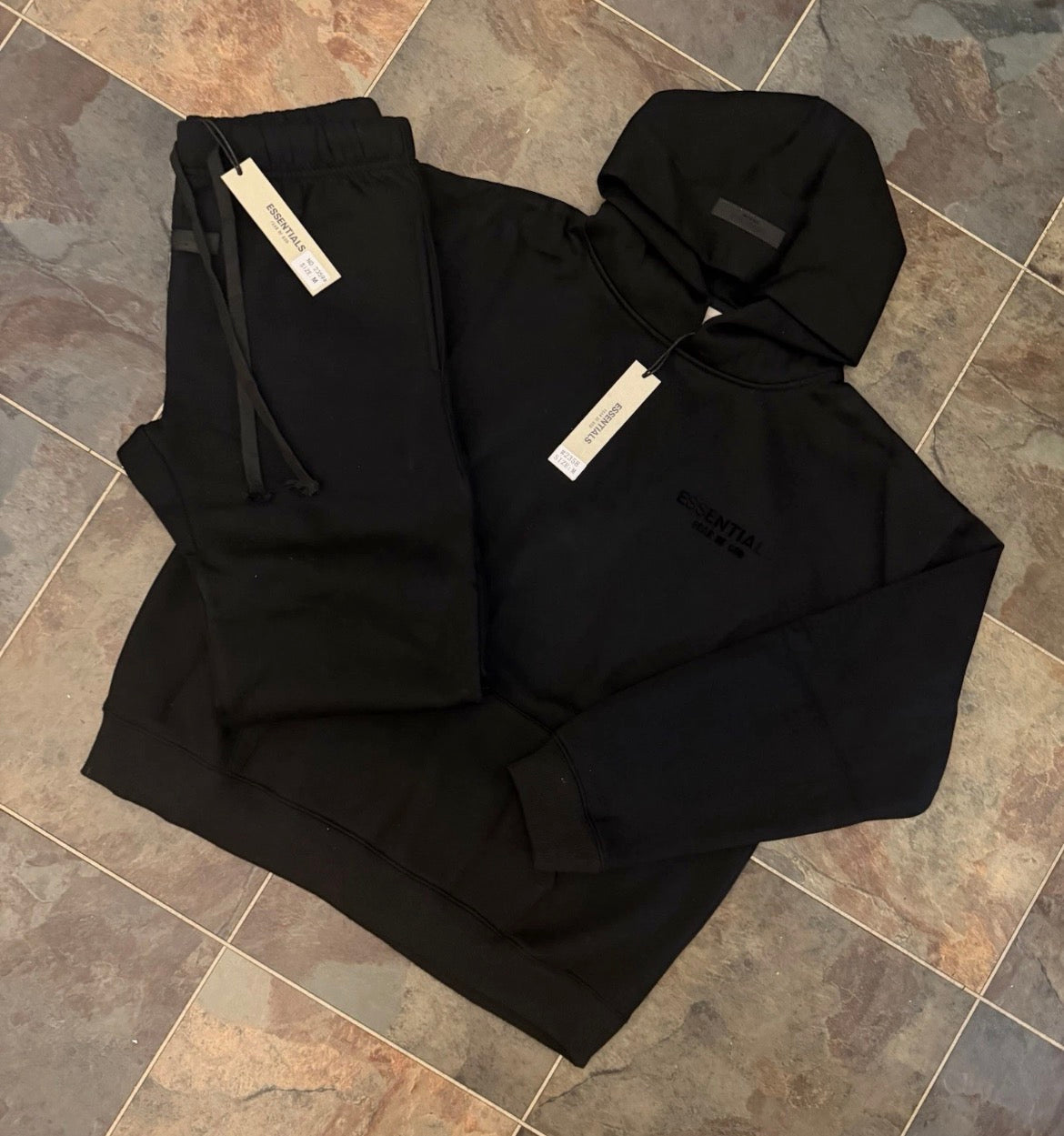 Ess tracksuit