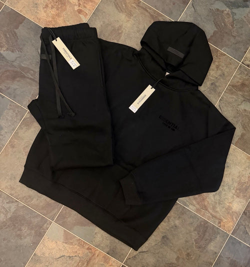 Ess tracksuit