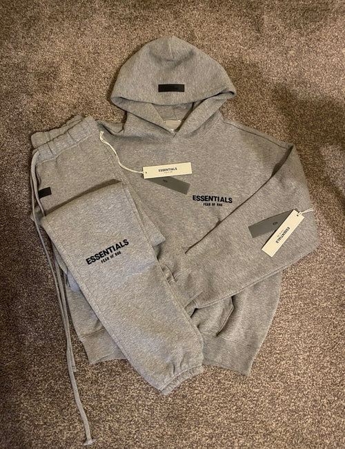Ess tracksuit
